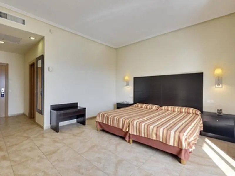 Hotel Cabogata Jardin Retamar  4*, Retamar (Almeria)